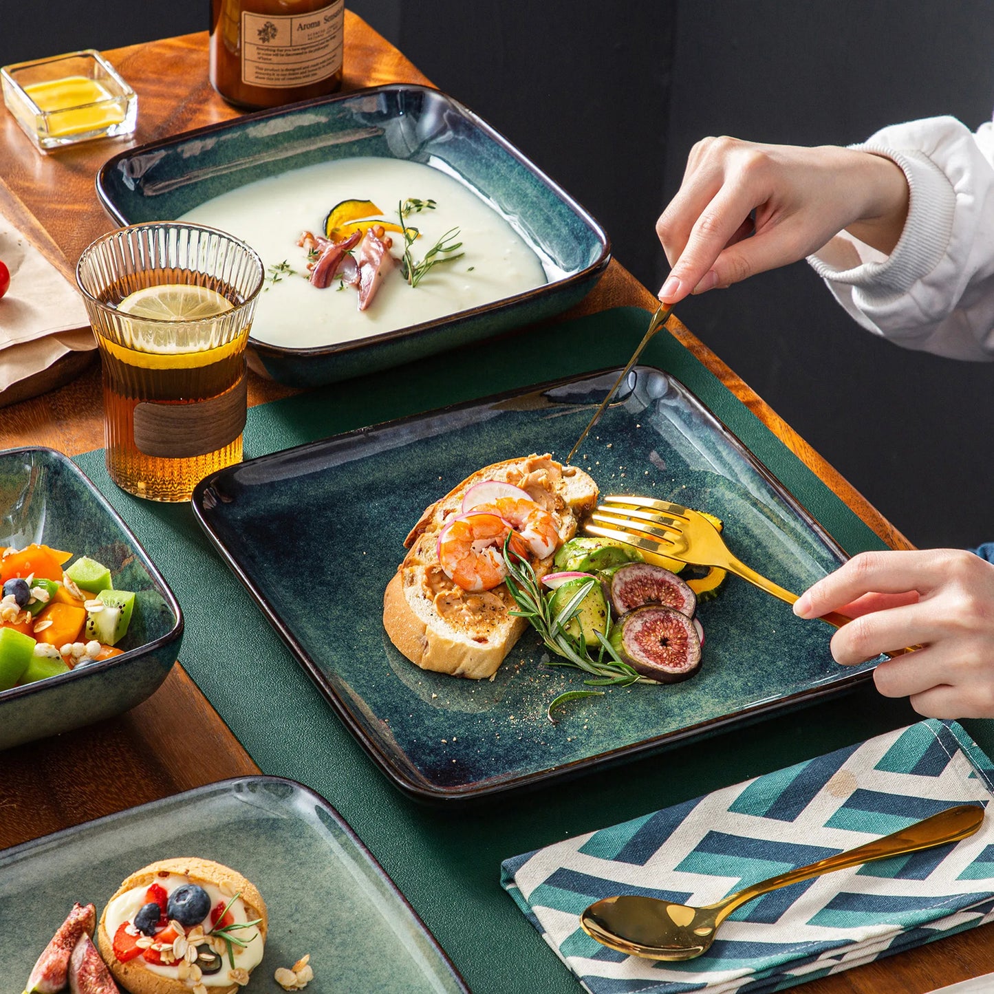 MALACASA Stern Ceramic Dinner Set For 4 People Kitchen Tableware