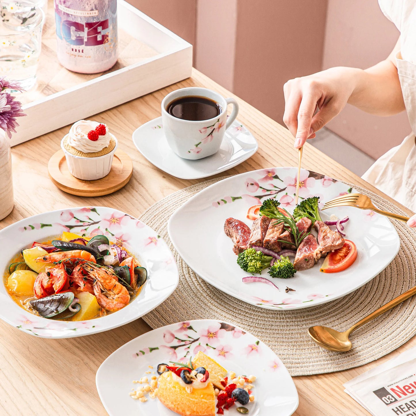 Malacasa Annie Porcelain Dinnerware Set With Plates Cups Saucers